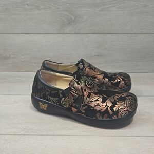 Alegria Women KAR-557X Floral Mary Jane Clog Leather Slip-On Shoes Sz 37/7-7.5